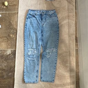 High Rise Mom Jeans - American Eagle